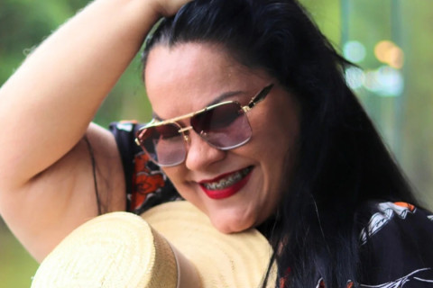 Elaine Aires anuncia estreia de programa próprio na TVC Belém