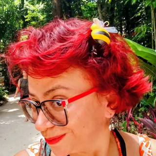 Fernanda Corrêa- Nandinha Red